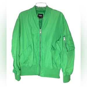 NWOT! Zara Vibrant Green Zip-Up Multiple Pockets Unisex Bomber Jacket - Size M